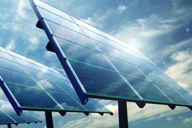 Какие преимущества имеют солнечные панели